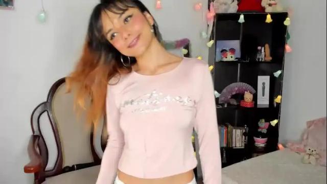Image 6 of kittyzenn Stream on Chaturbate on 4 days ago