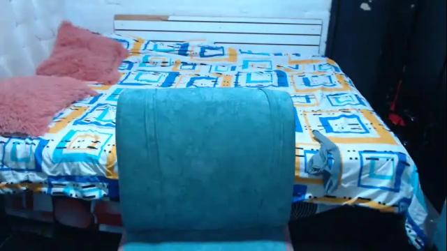 Image 4 of kittyzevee_ Stream on Chaturbate on 4 months ago