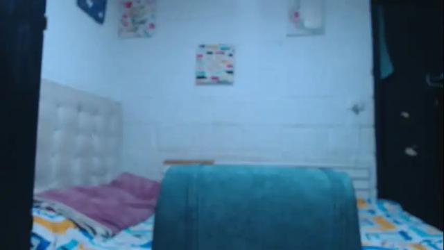 Image 2 of kittyzevee_ Stream on Chaturbate on 4 months ago