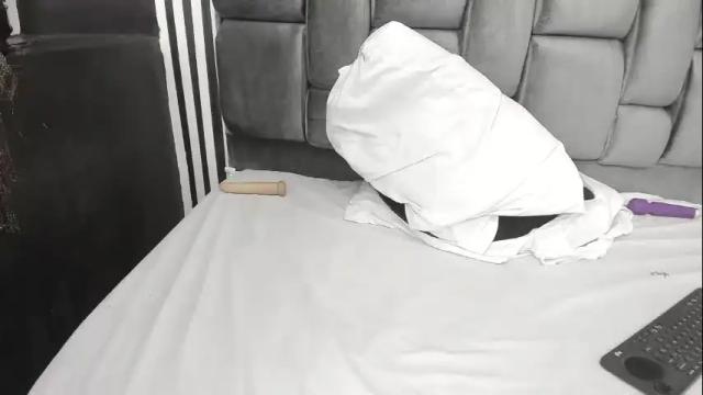 Image 10 of kity_spider Stream on Chaturbate on 10 days ago