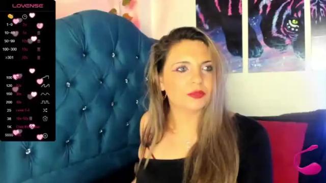 Image 4 of kitycoleman_ Stream on Chaturbate on 16 months ago