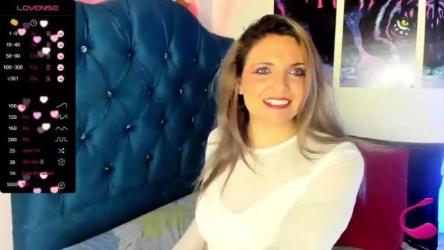 Image 10 of kitycoleman_ Stream on Chaturbate on 15 months ago