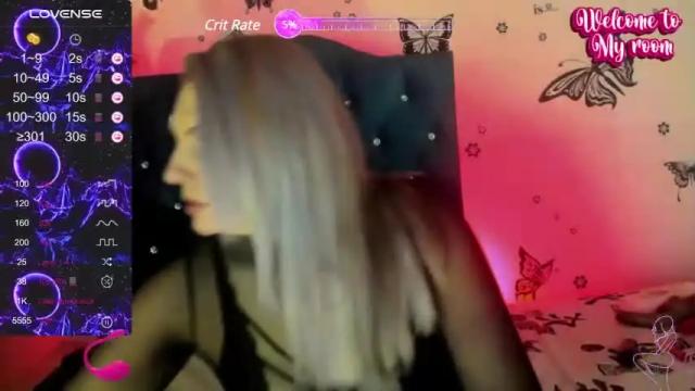 Image 12 of kitycoleman_ Stream on Chaturbate on 14 months ago