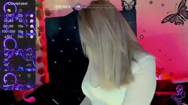 Image 6 of kitycoleman_ Stream on Chaturbate on 13 months ago