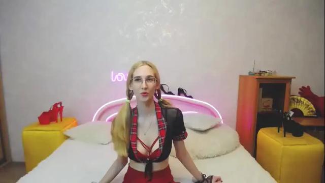 Image 10 of klaryevans Stream on Chaturbate on 1 month ago
