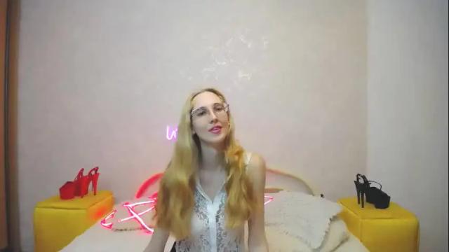 Image 10 of klaryevans Stream on Chaturbate on 1 month ago
