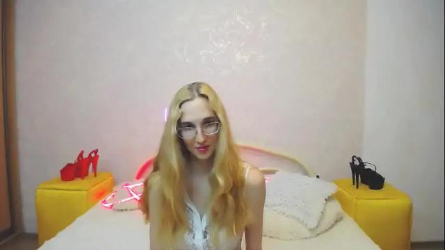 Image 3 of klaryevans Stream on Chaturbate on 1 month ago
