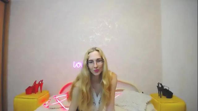 Image 6 of klaryevans Stream on Chaturbate on 1 month ago