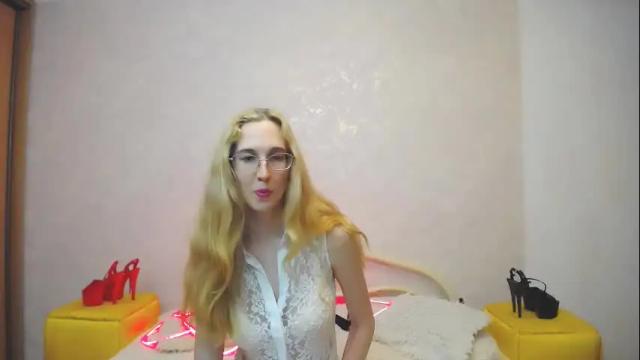 Image 7 of klaryevans Stream on Chaturbate on 1 month ago