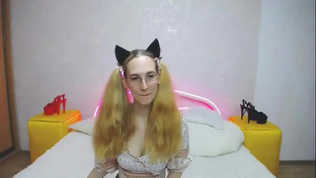 Image 10 of klaryevans Stream on Chaturbate on 4 days ago