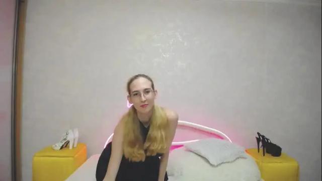 Image 10 of klaryevans Stream on Chaturbate on 27 days ago