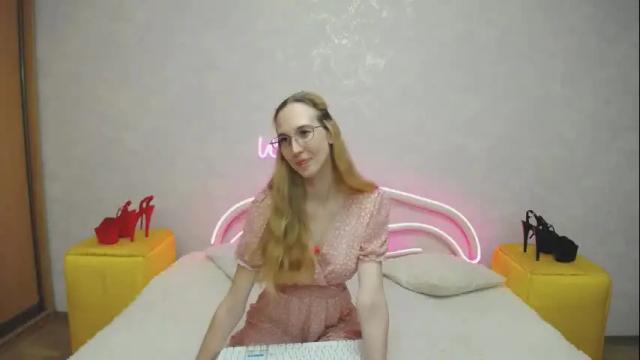 Image 11 of klaryevans Stream on Chaturbate on 10 days ago
