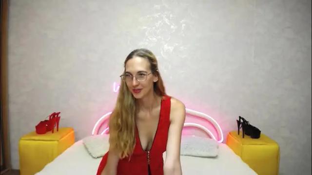 Image 8 of klaryevans Stream on Chaturbate on 2 months ago
