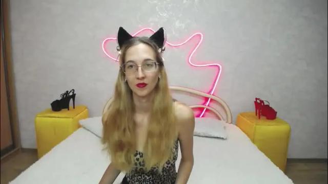 Image 6 of klaryevans Stream on Chaturbate on 1 month ago