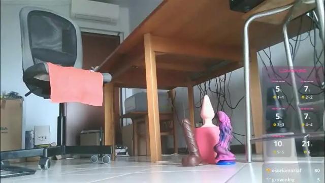 Image 2 of klaudiacd Stream on Chaturbate on 2 months ago