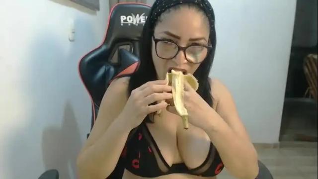 Thumbnail 3, klauss_123's Stream at Chaturbate, 2 months ago