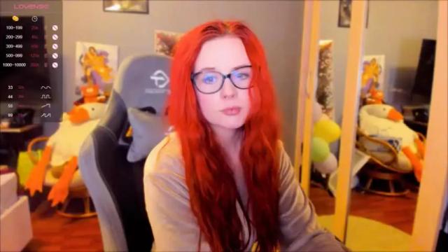 Image 12 of klementinagirl Stream on Chaturbate on 13 months ago