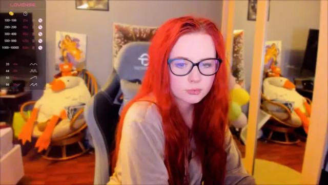 Image 4 of klementinagirl Stream on Chaturbate on 13 months ago