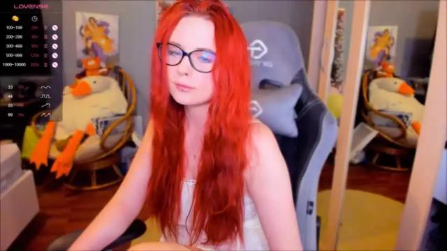 Image 4 of klementinagirl Stream on Chaturbate on 13 months ago
