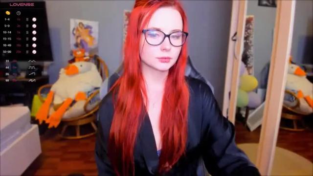Thumbnail 3, klementinagirl's Stream at Chaturbate, 13 months ago
