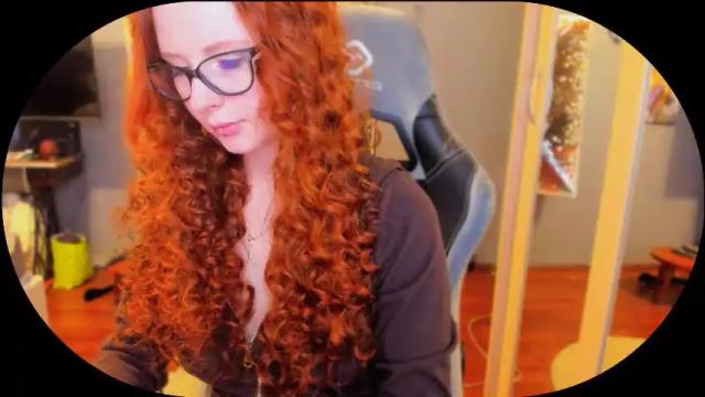 Image 4 of klementinagirl Stream on Chaturbate on 1 month ago
