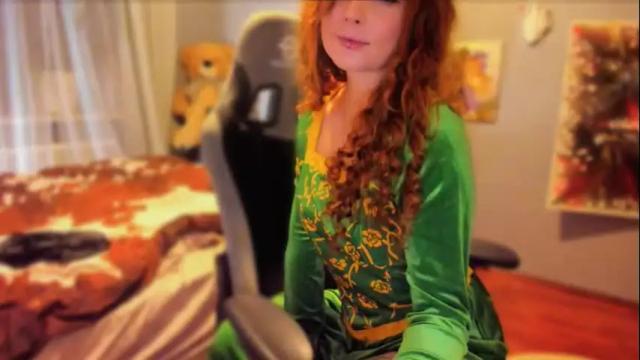 Image 12 of klementinagirl Stream on Chaturbate on 4 days ago