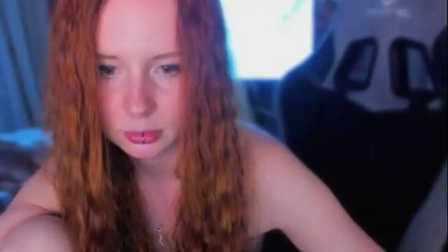 Image 7 of klementinagirl Stream on Chaturbate on 4 months ago