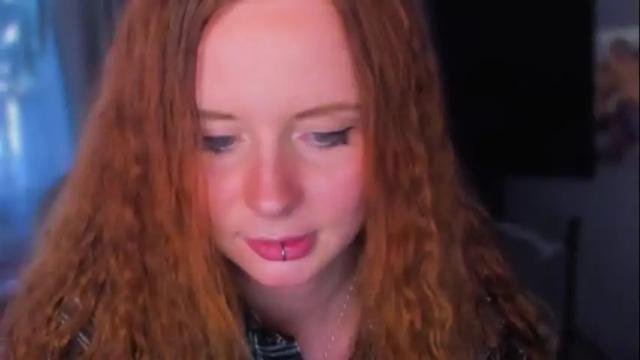 Image 11 of klementinagirl Stream on Chaturbate on 4 months ago