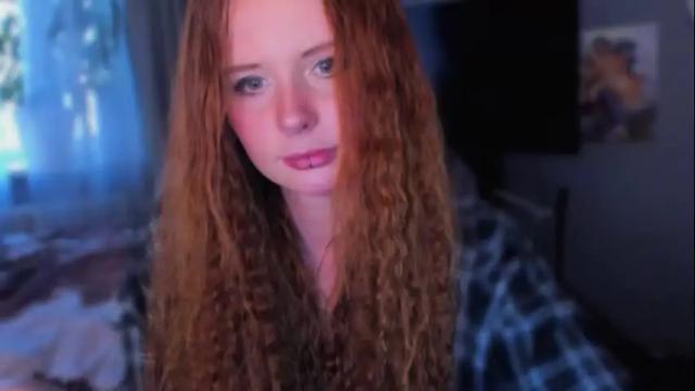 Image 7 of klementinagirl Stream on Chaturbate on 4 months ago