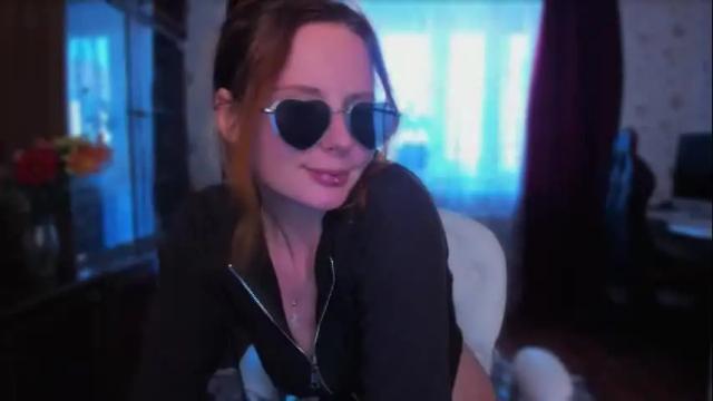 Image 2 of klementinagirl Stream on Chaturbate on 4 months ago