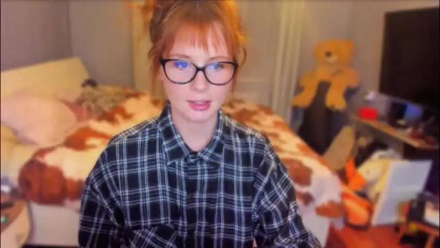 Image 12 of klementinagirl Stream on Chaturbate on 1 month ago