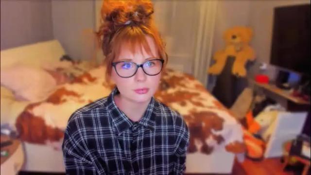 Image 7 of klementinagirl Stream on Chaturbate on 1 month ago
