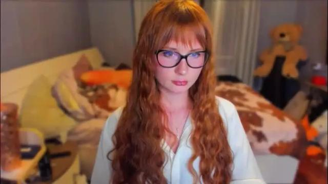 Image 10 of klementinagirl Stream on Chaturbate on 1 month ago