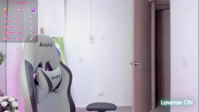 Image 10 of kleogold_1 Stream on Chaturbate on 2 months ago