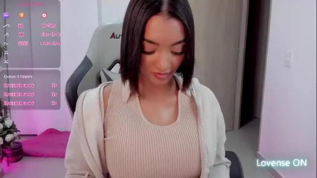 Image 2 of kleogold_1 Stream on Chaturbate on 1 month ago