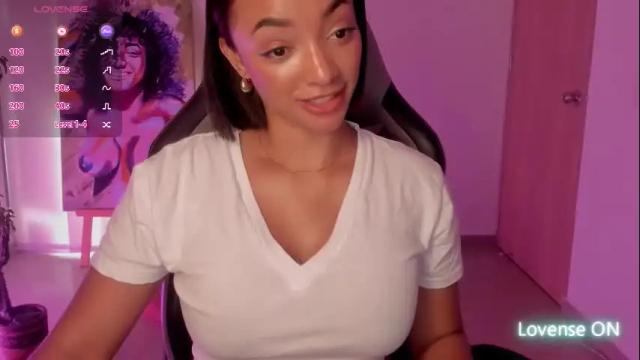 Image 10 of kleogold_1 Stream on Chaturbate on 1 month ago