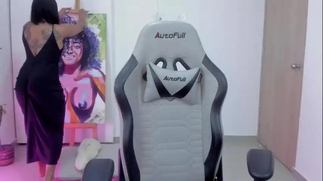 Image 7 of kleogold_1 Stream on Chaturbate on 1 month ago