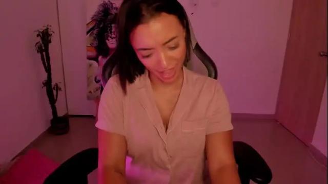 Image 12 of kleogold_1 Stream on Chaturbate on 1 month ago