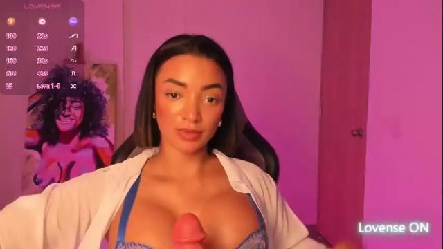 Image 3 of kleogold_1 Stream on Chaturbate on 22 days ago