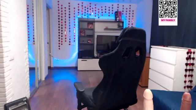 Image 10 of kleoxxx Stream on Chaturbate on 16 months ago