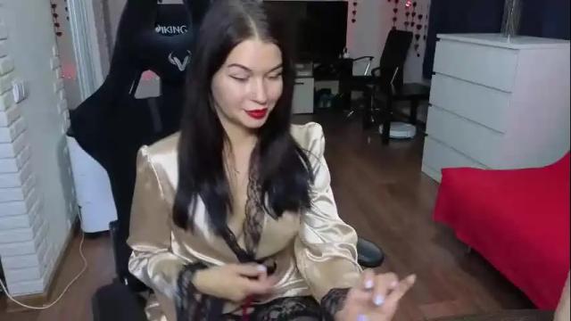 Image 10 of kleoxxx Stream on Chaturbate on 4 days ago
