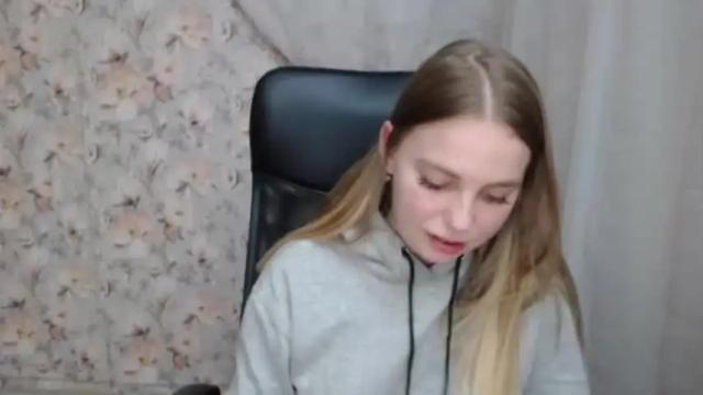 Thumbnail 3, klerkarina's Stream at Chaturbate, 8 months ago