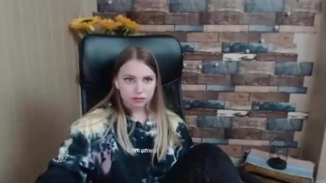 Image 8 of klerkarina Stream on Chaturbate on 6 months ago