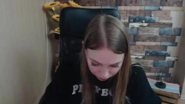 Thumbnail 1, klerkarina's Stream at Chaturbate, 14 months ago