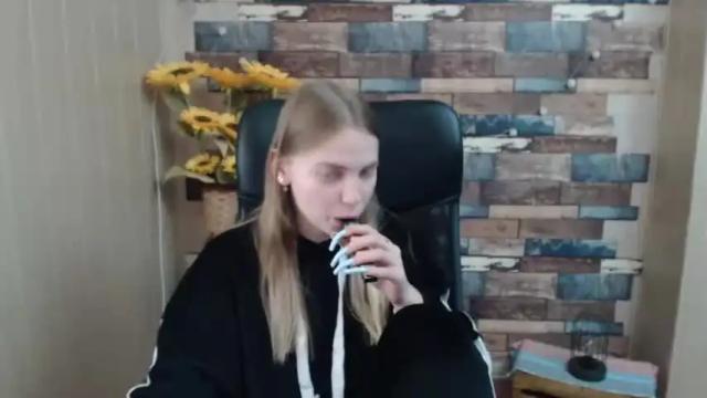 Thumbnail 3, klerkarina's Stream at Chaturbate, 13 months ago