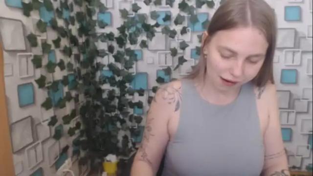 Image 3 of klerkarina Stream on Chaturbate on 1 month ago