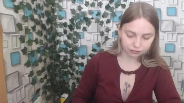 Image 2 of klerkarina Stream on Chaturbate on 1 month ago