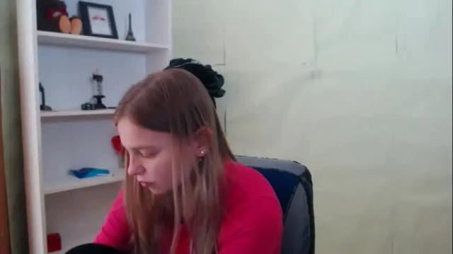 Image 4 of klerkarina Stream on Chaturbate on 1 month ago
