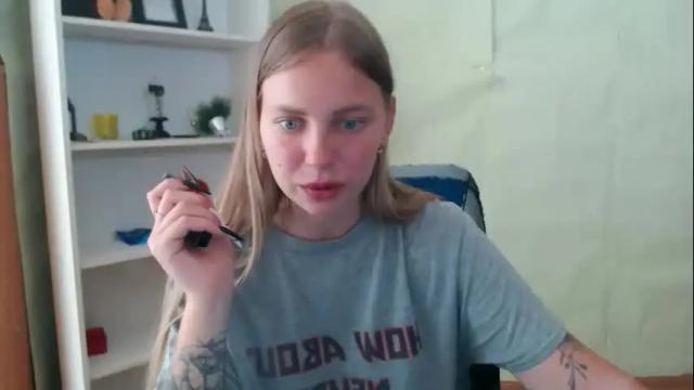 Image 10 of klerkarina Stream on Chaturbate on 16 days ago