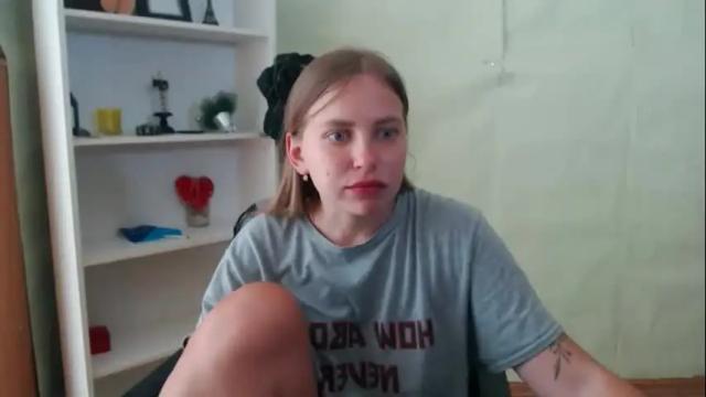 Image 2 of klerkarina Stream on Chaturbate on 16 days ago